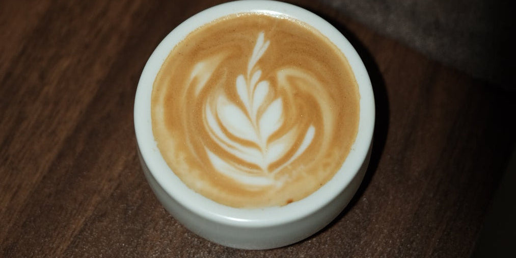 FLAT WHITE
